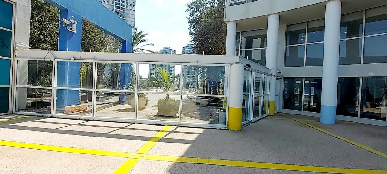 מלון דירות על הים בת ים 39 Zewnętrze zdjęcie